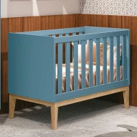 Berço Americano New Classic Azul com Pés Madeira Natural com